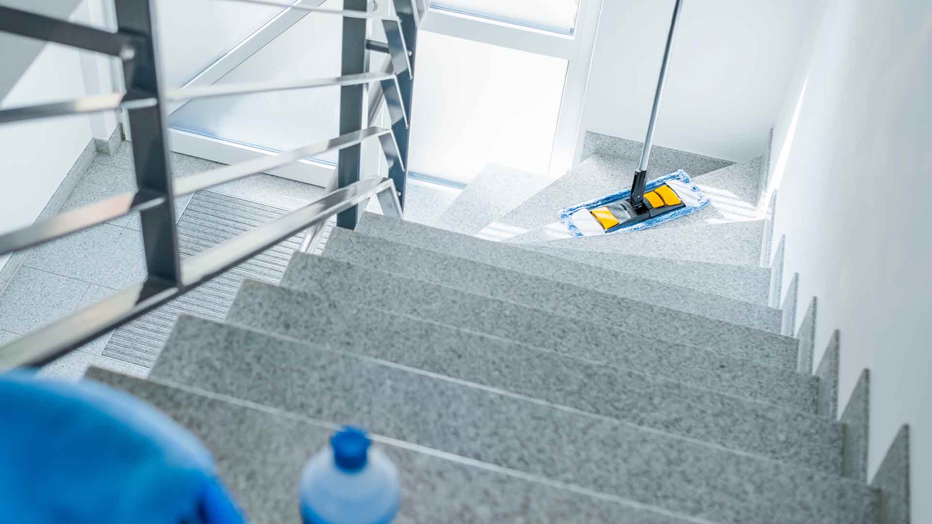 communal-area-cleaning-1920x1080